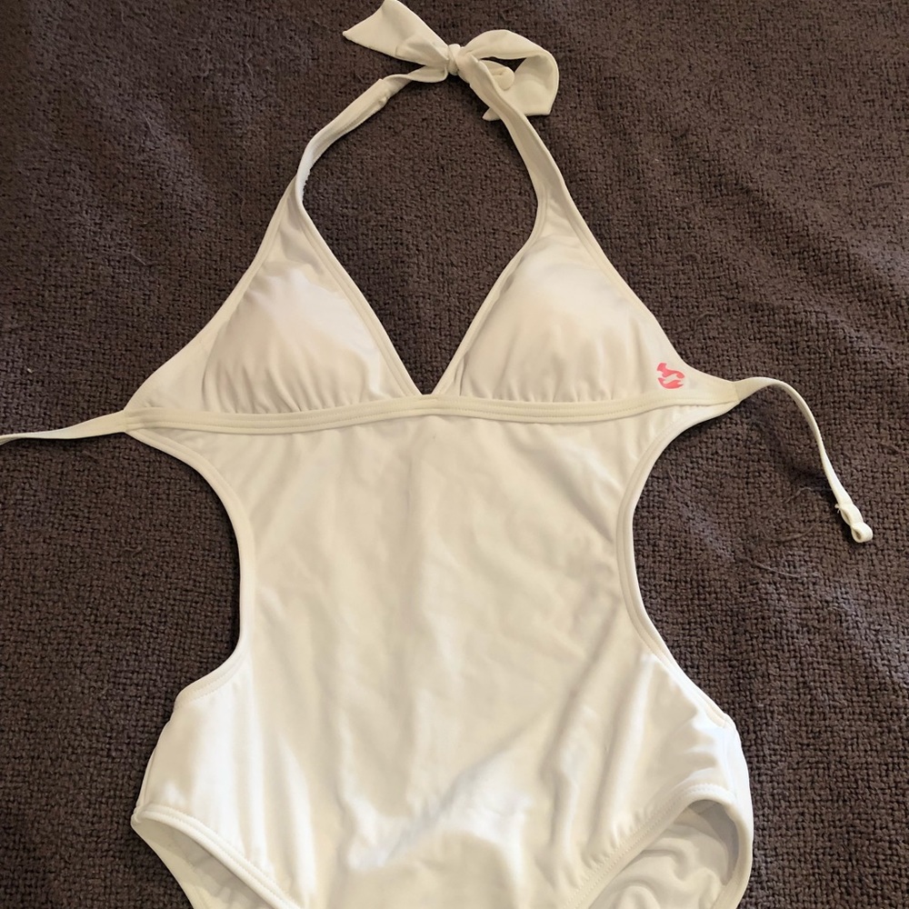 Billabong white one piece monokini- sz small NWT